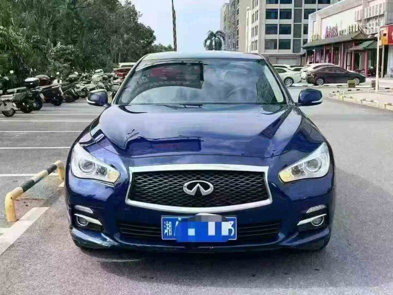 湛江16年英菲尼迪Q50L1