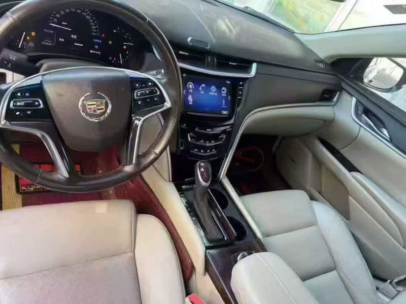 潍坊15年凯迪拉克XTS4