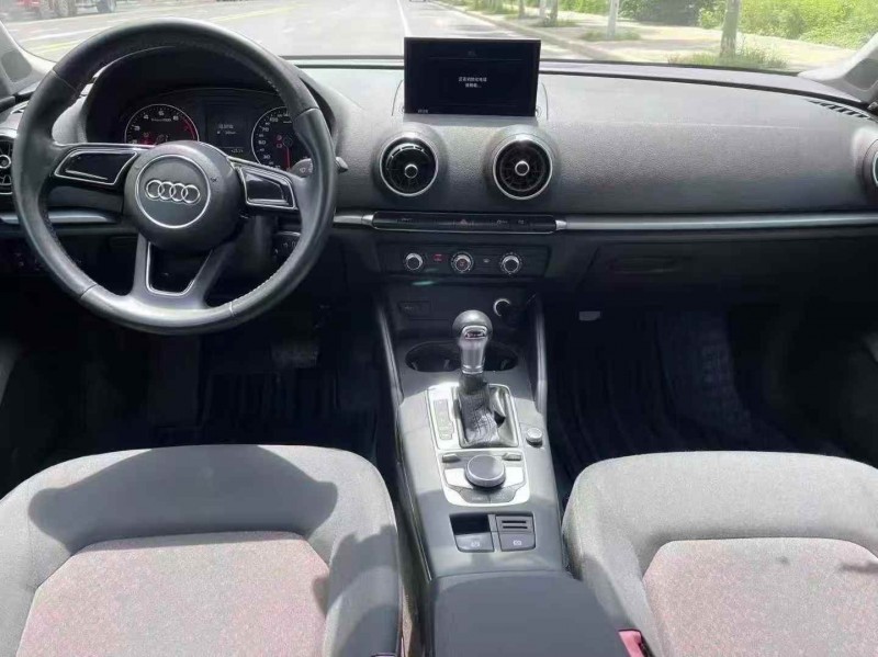 郑州17年奥迪A38