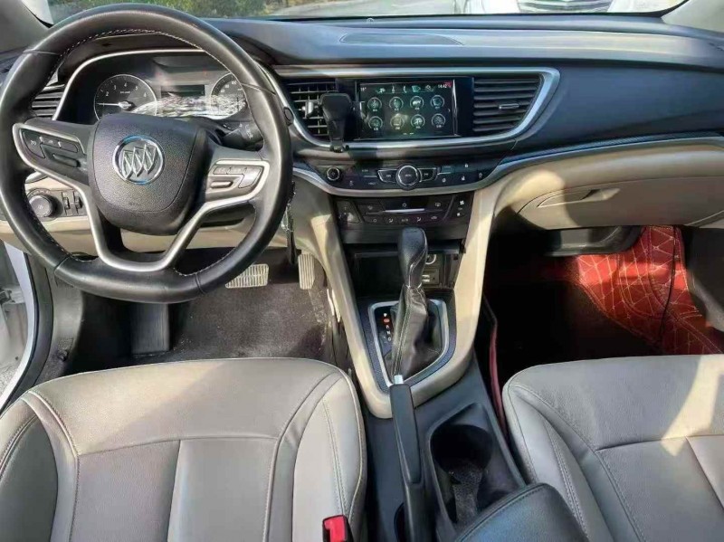 郑州20年别克英朗8