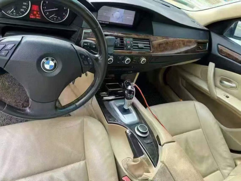 潍坊10年宝马5系4