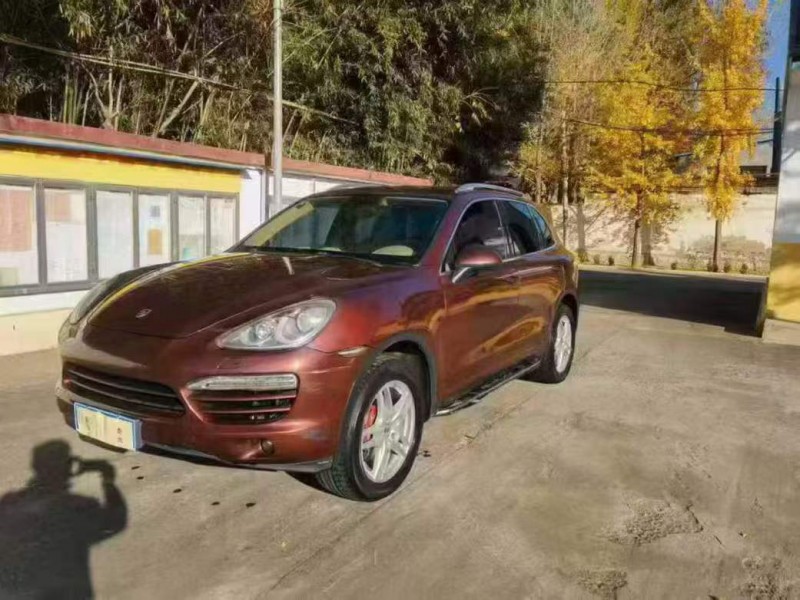 潍坊13年保时捷卡宴3