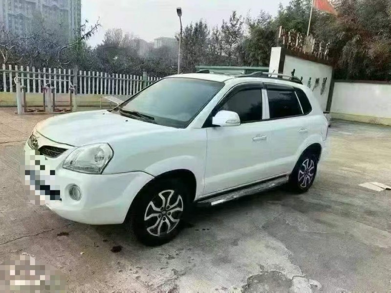 潍坊15年现代途胜3