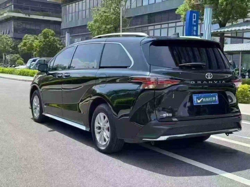 汕头24年丰田格瑞维亚7