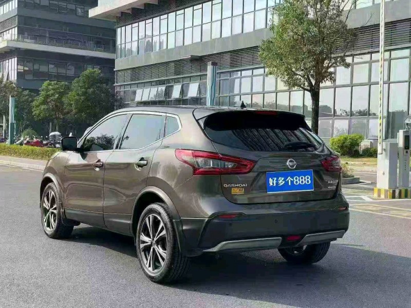 珠海19年日产逍客8