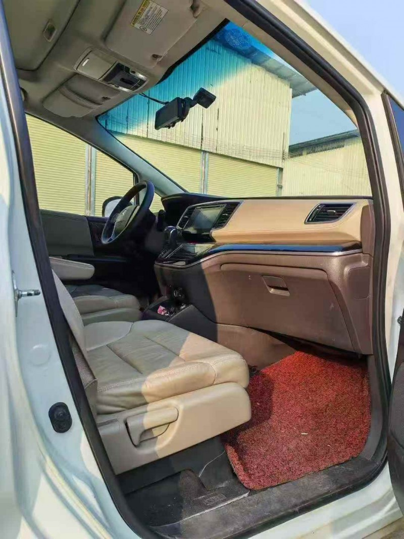 深圳16年本田奥德赛5