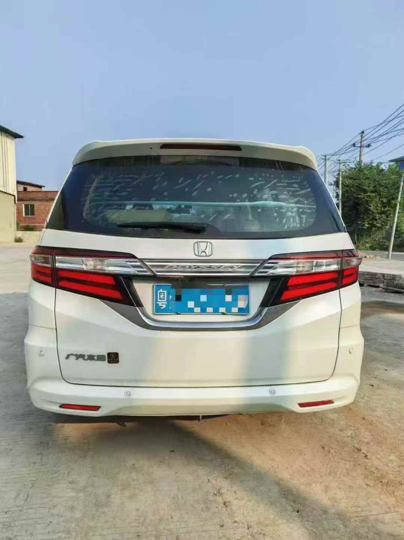 深圳16年本田奥德赛9