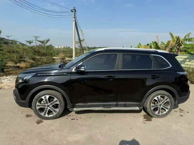 汕头21年起亚智跑8