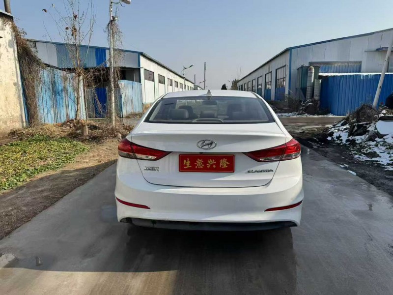 郑州20年现代领动5