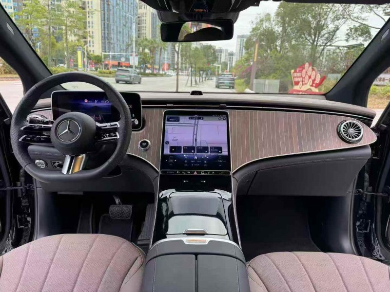 珠海25年奔驰EQE4