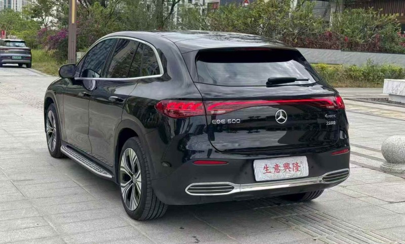 珠海25年奔驰EQE8