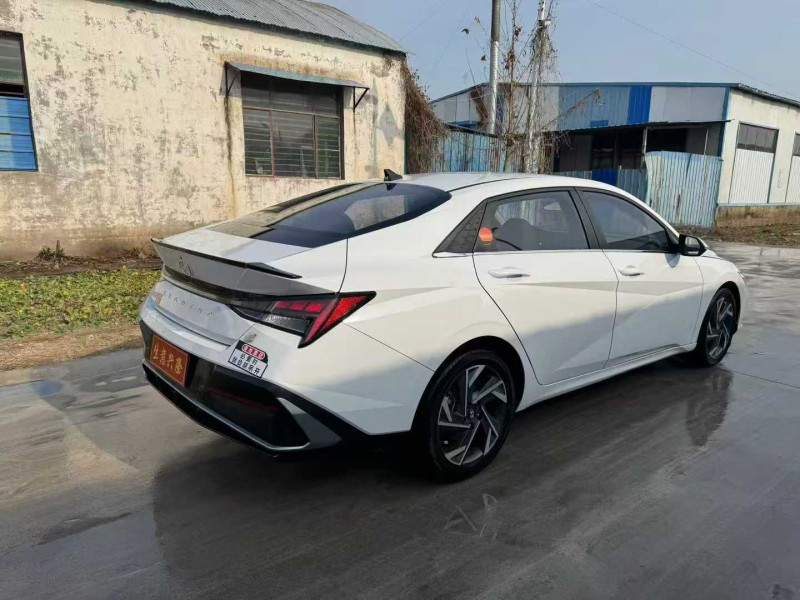 郑州24年现代伊兰特3