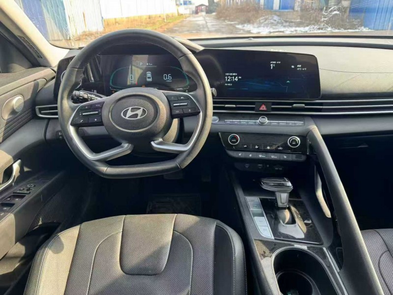 郑州24年现代伊兰特5