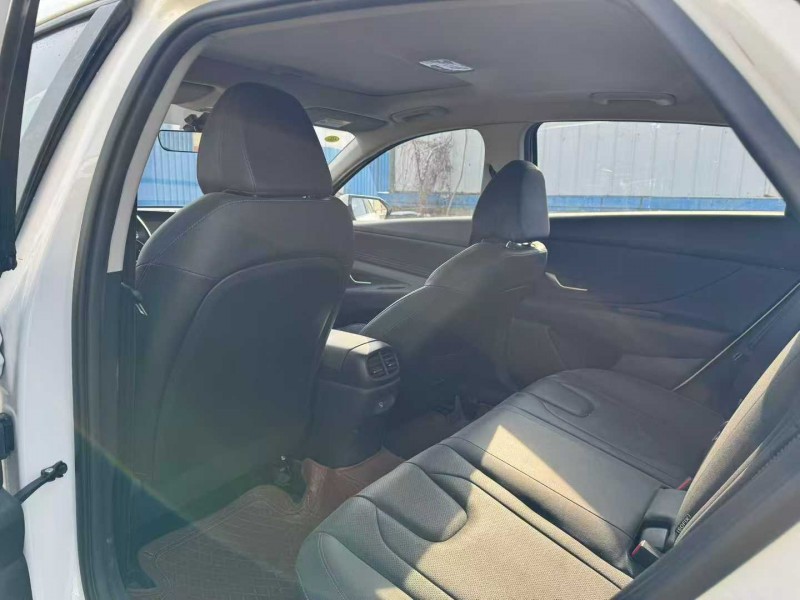 郑州24年现代伊兰特7