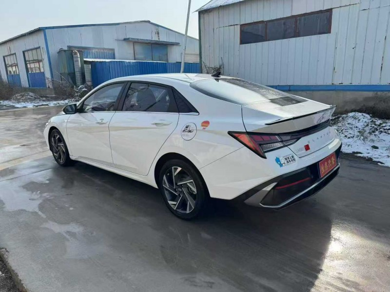 郑州24年现代伊兰特8