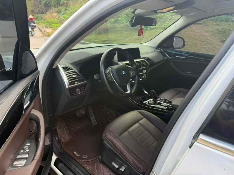 三明20年宝马X34