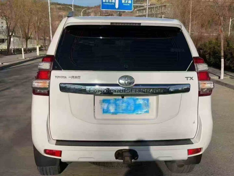 宝鸡14年丰田普拉多9