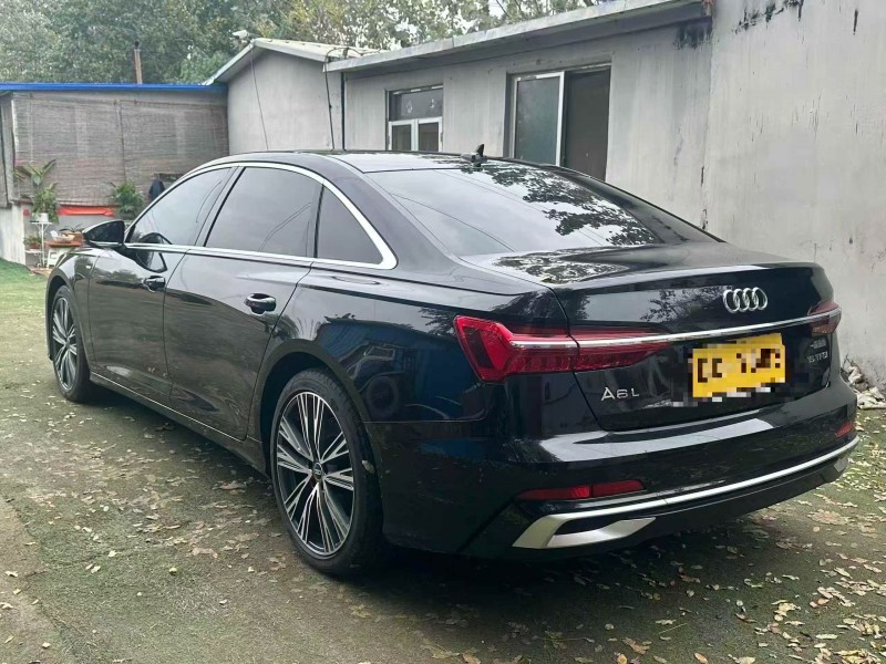 青岛23年奥迪A6L8