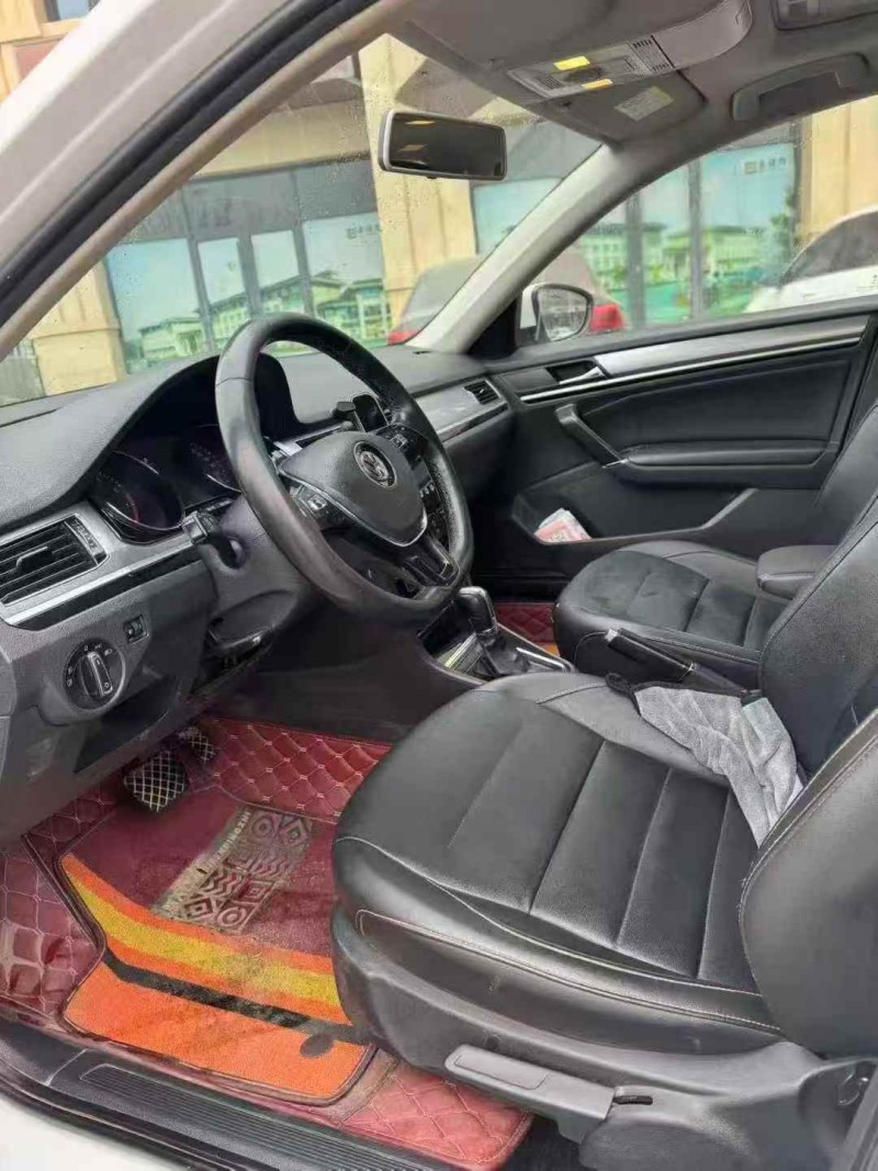 秦皇岛17年大众宝来6