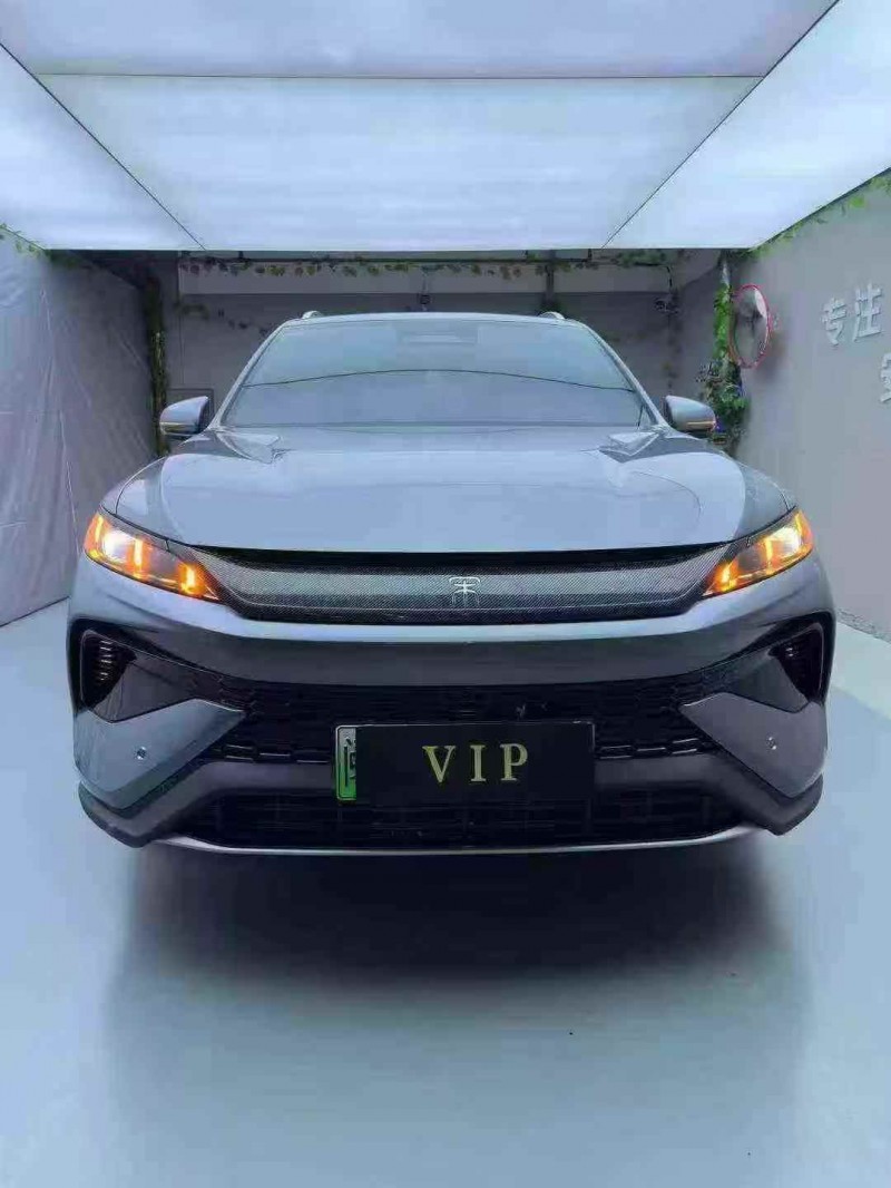 广州25年比亚迪宋新能源1