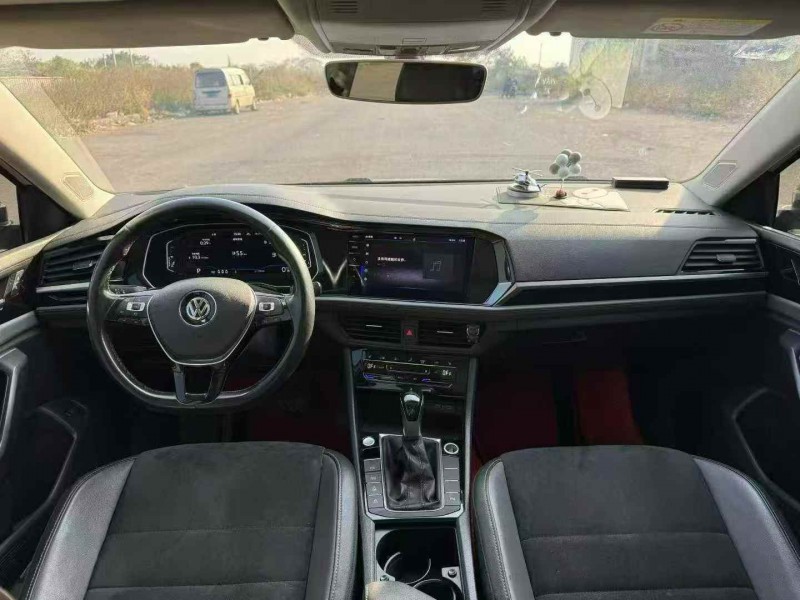 防城港21年大众速腾5