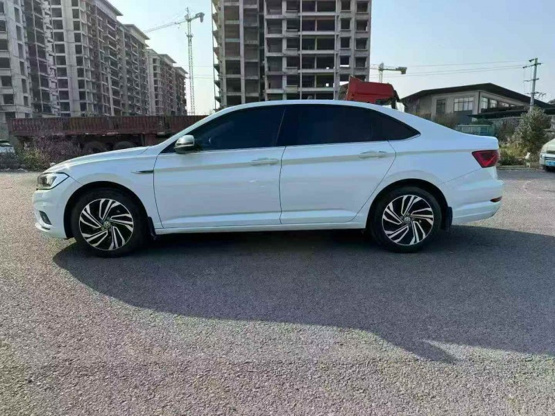 防城港21年大众速腾6