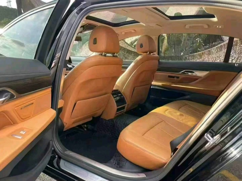 深圳18年宝马7系5