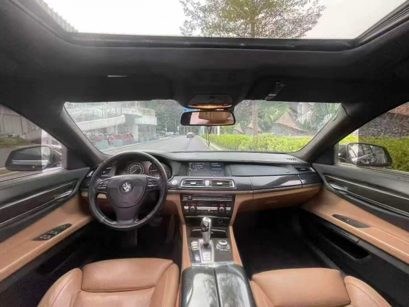 深圳13年宝马7系6