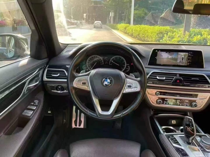 深圳17年宝马7系5