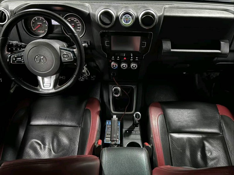 成都18年北京BJ404