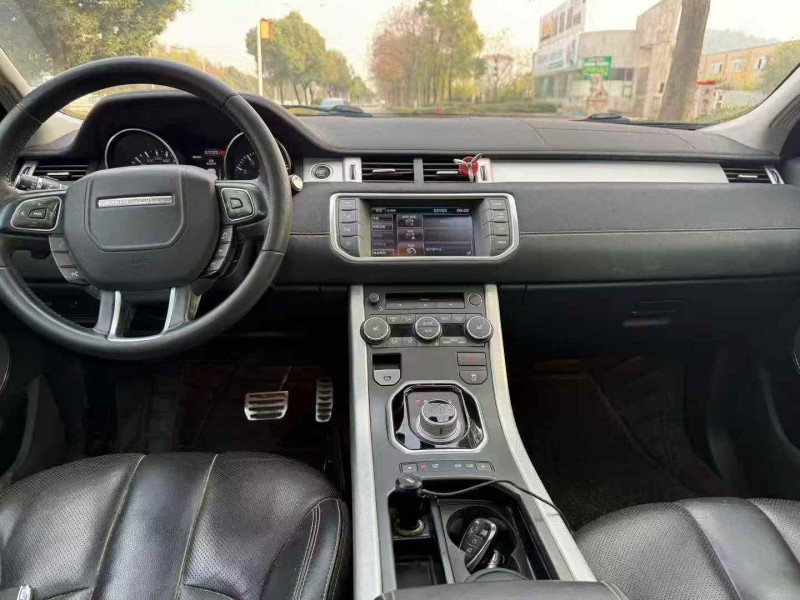 衡阳13年路虎极光7