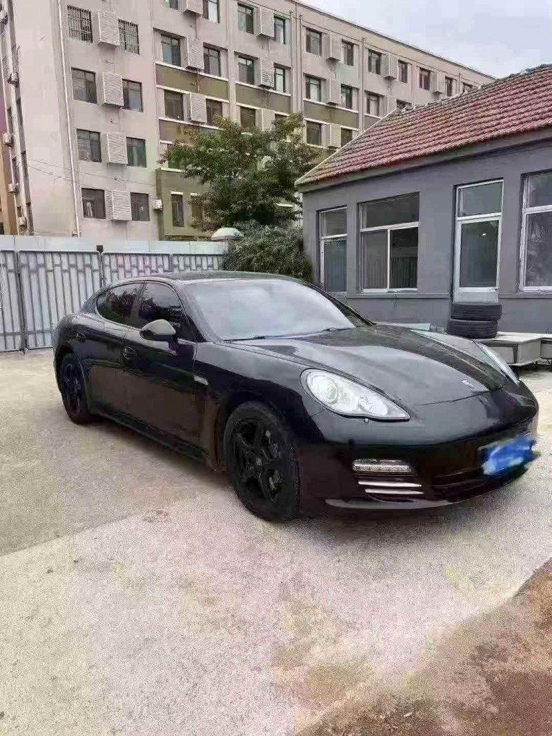 淄博12年保时捷帕拉梅拉2