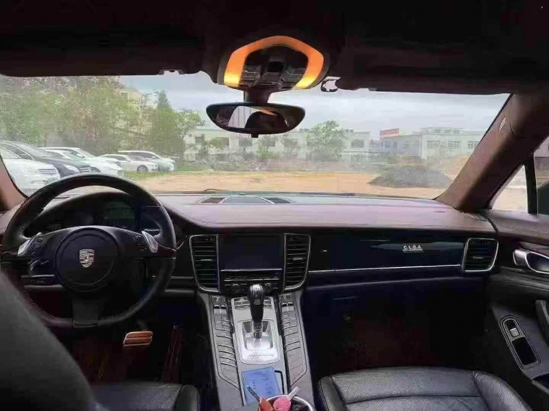 淄博12年保时捷帕拉梅拉4