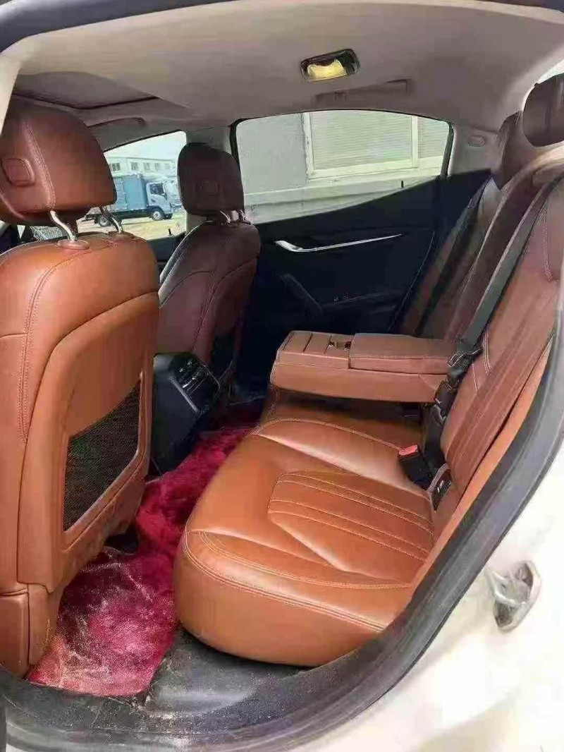 枣庄14年玛莎拉蒂Ghibli4