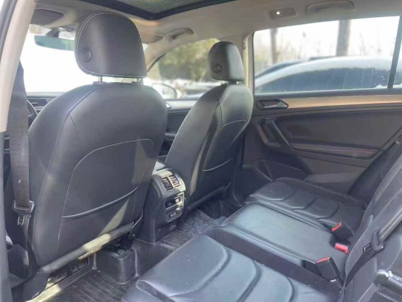 青岛18年大众途观4