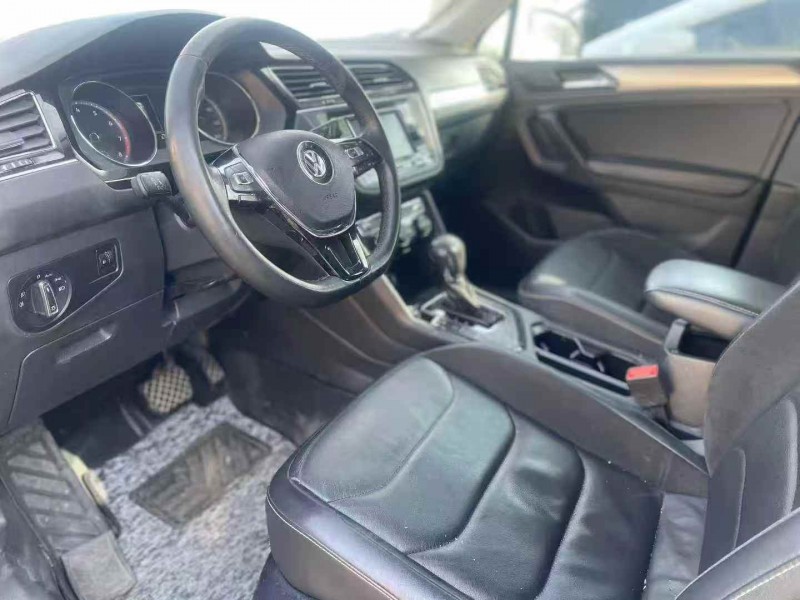 青岛18年大众途观5