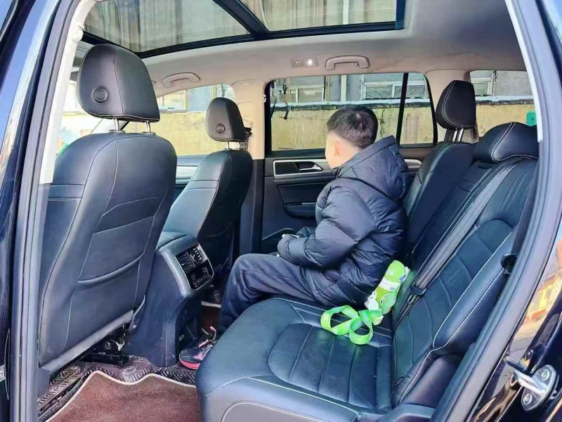 东营18年大众途昂6