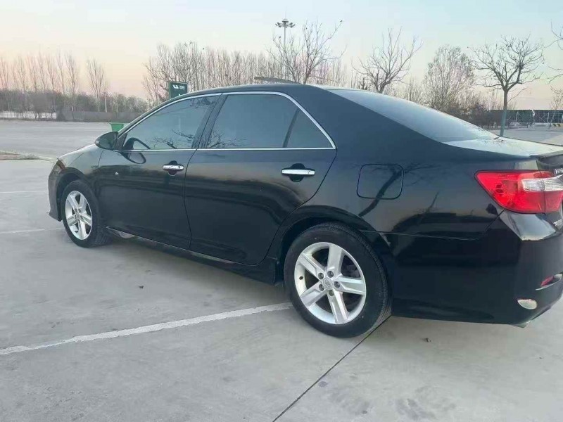 邯郸13年丰田凯美瑞6