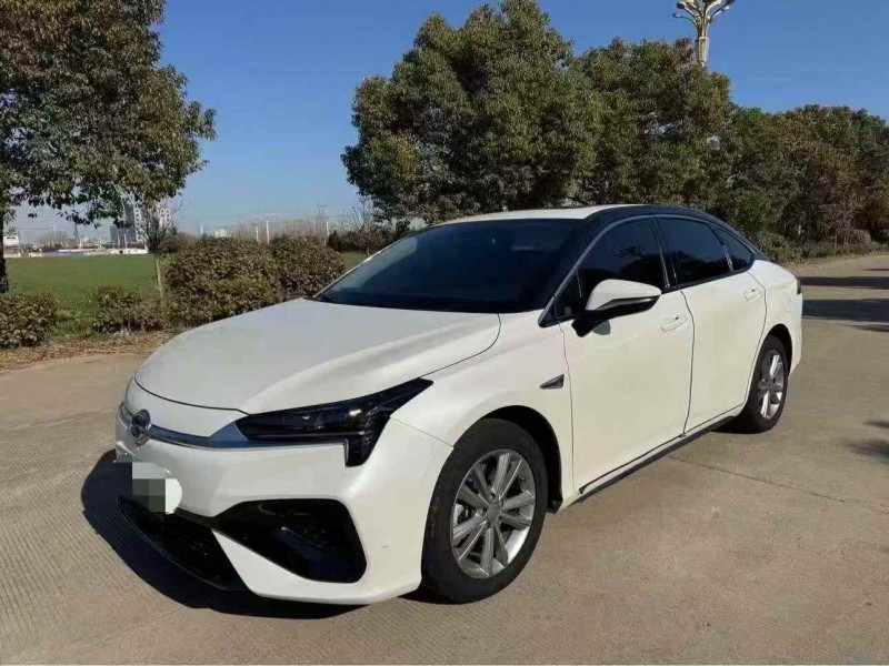 徐州23年传祺埃安S2