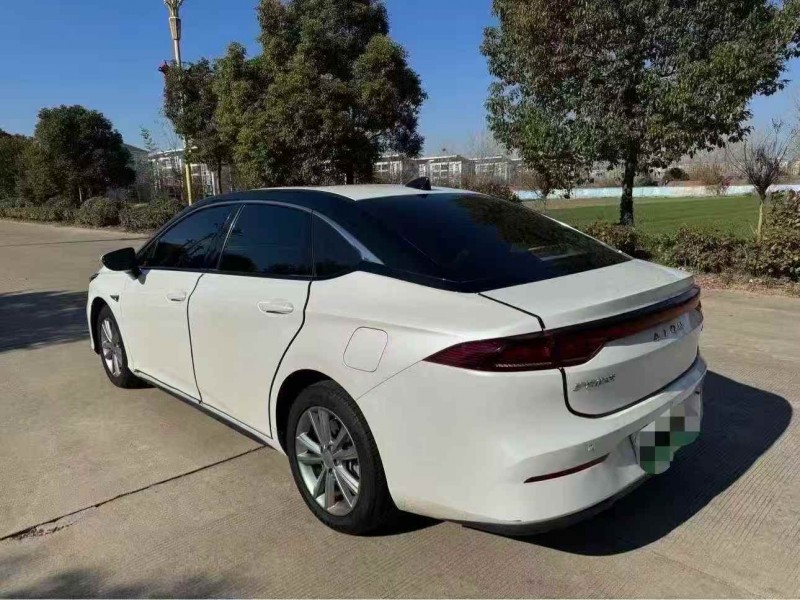 徐州23年传祺埃安S8