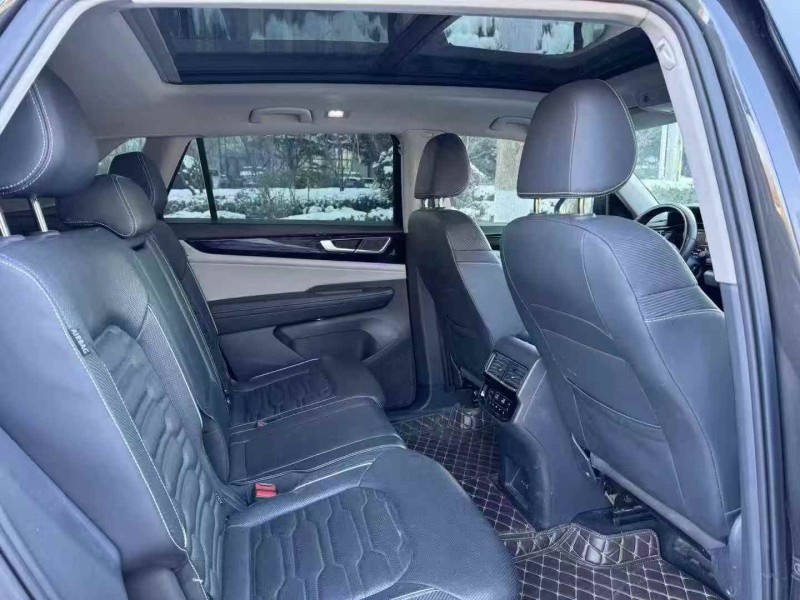 东营22年大众途昂7