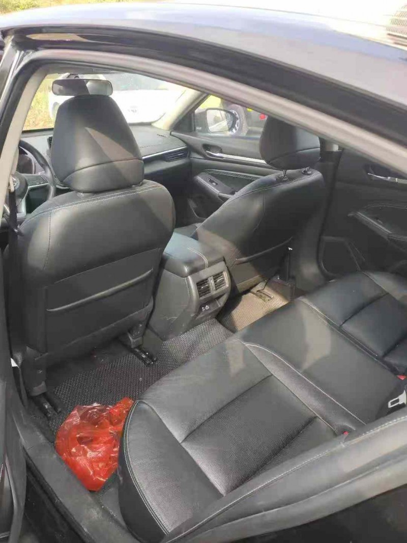 娄底22年日产天籁5