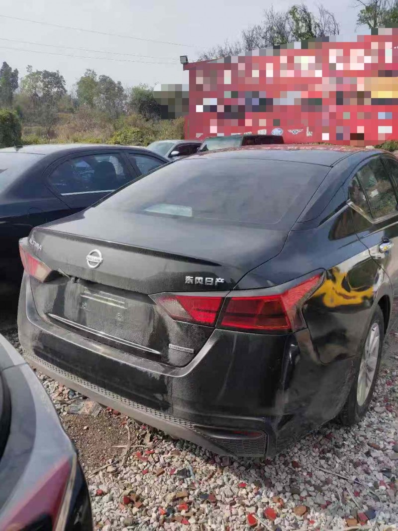 娄底22年日产天籁6