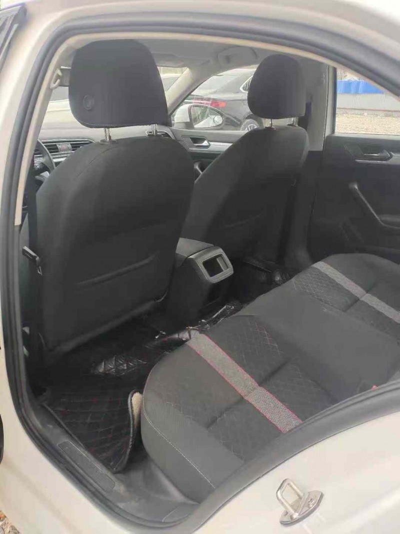 娄底21年大众凌渡5