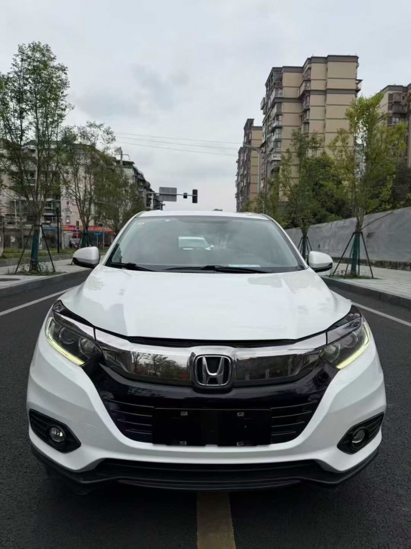 成都21年本田缤智1