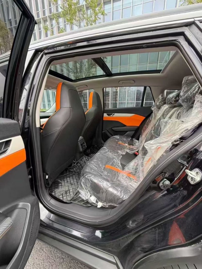 成都23年东风奕炫6