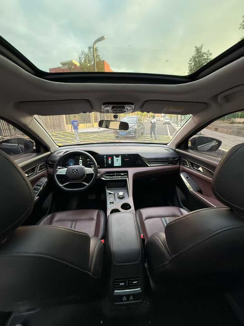 成都23年江淮思皓9