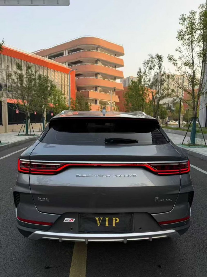 成都21年比亚迪宋4