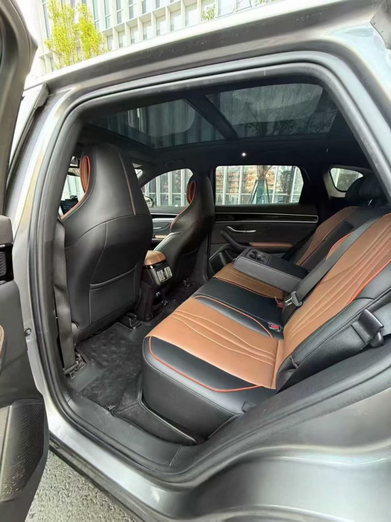 成都21年比亚迪宋6