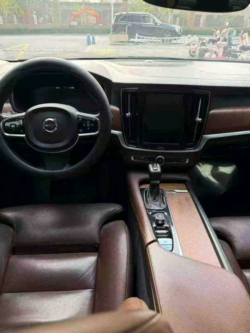 宿迁19年沃尔沃S906